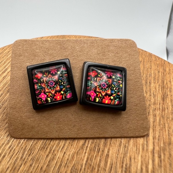 Classic Round & Square Stud Earrings - Black and Floral Stud Earrings - Picture 9 of 13